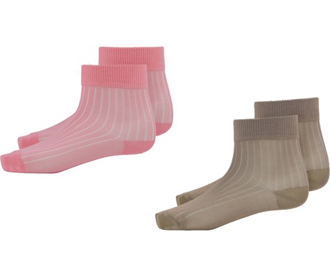 Molo accessories for kids | Tights, socks, caps, bacpacks and much more ...